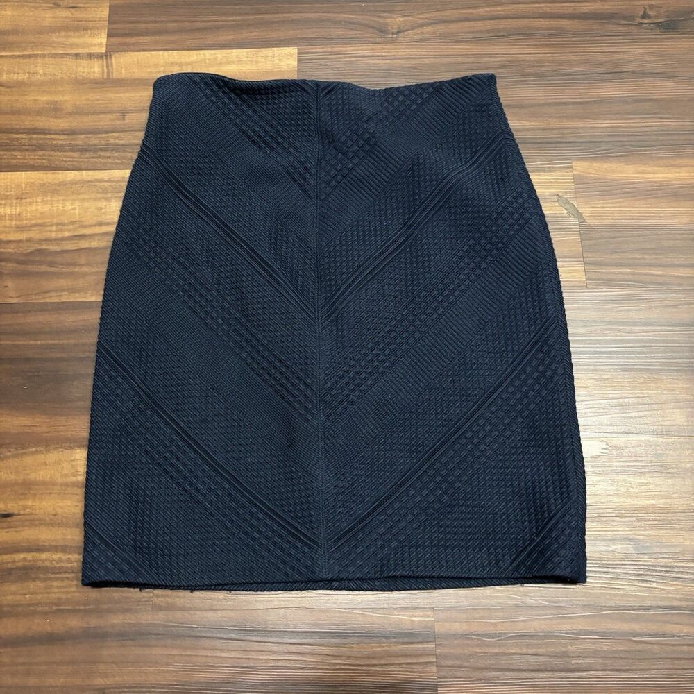 Tory Burch Women’s Sz Small Blue Textured Pull On Mini Skirt